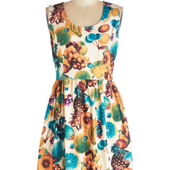 Fashionably Saturate Dress from Modcloth - Picture 2 of 8